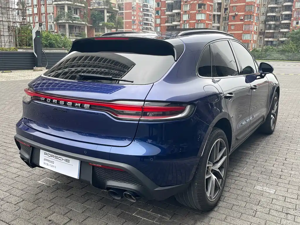 Porsche Macan — фото 14