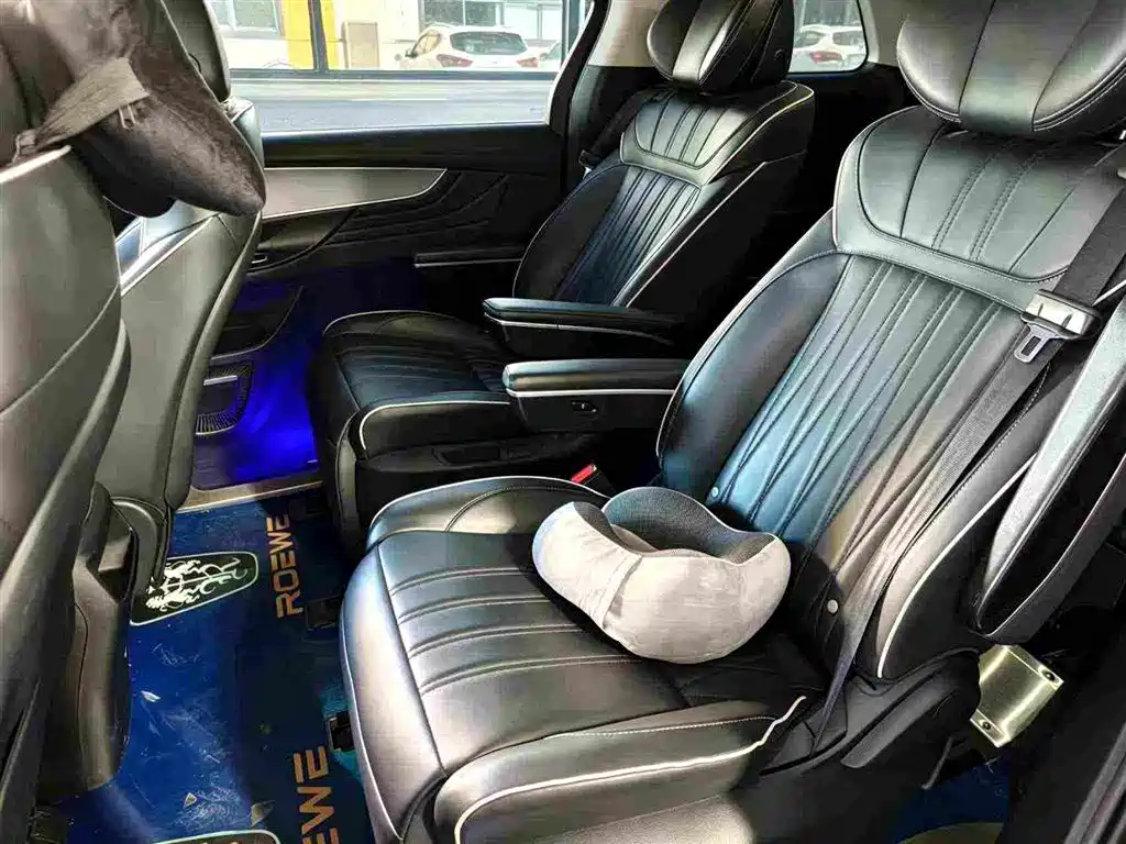 Roewe iMAX8 — фото 5