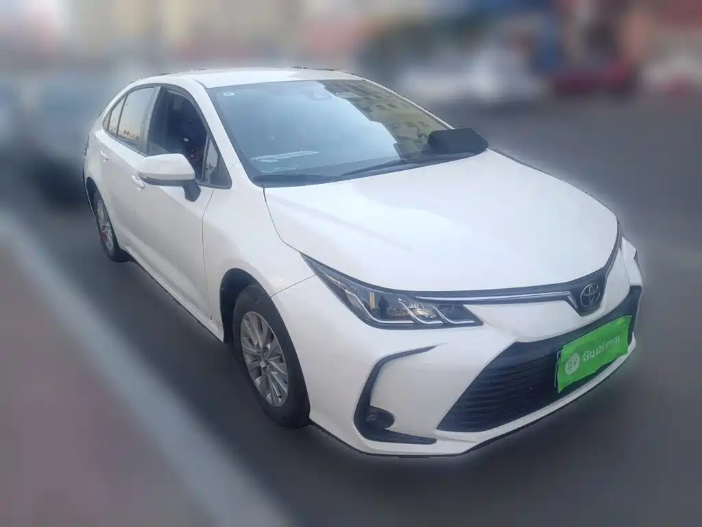 Toyota Corolla — фото 3