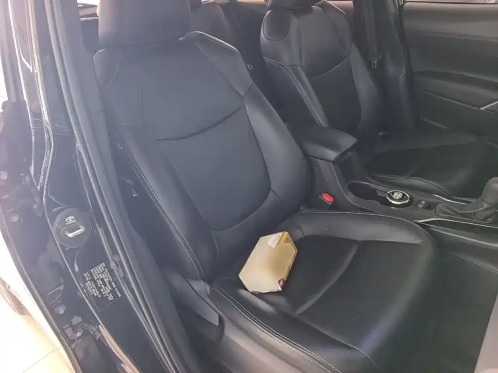 Toyota Corolla Cross — фото 24