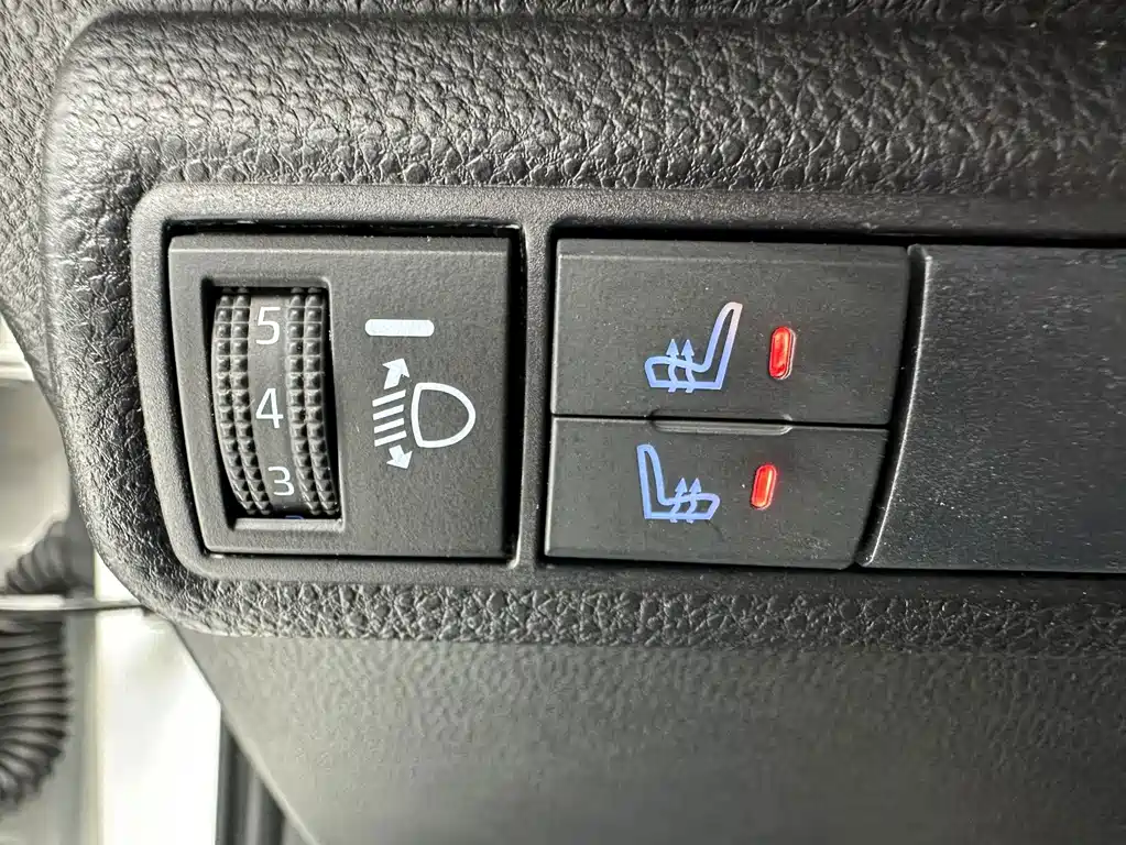 Toyota Levin — фото 11