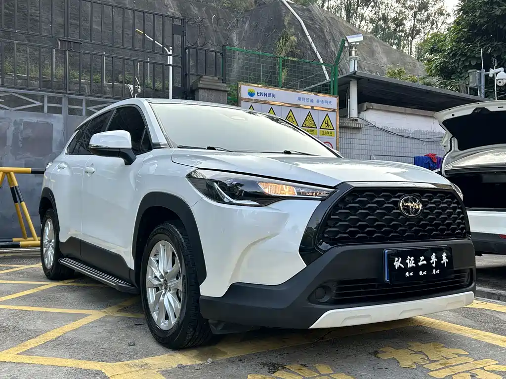 Toyota Corolla Cross — фото 3