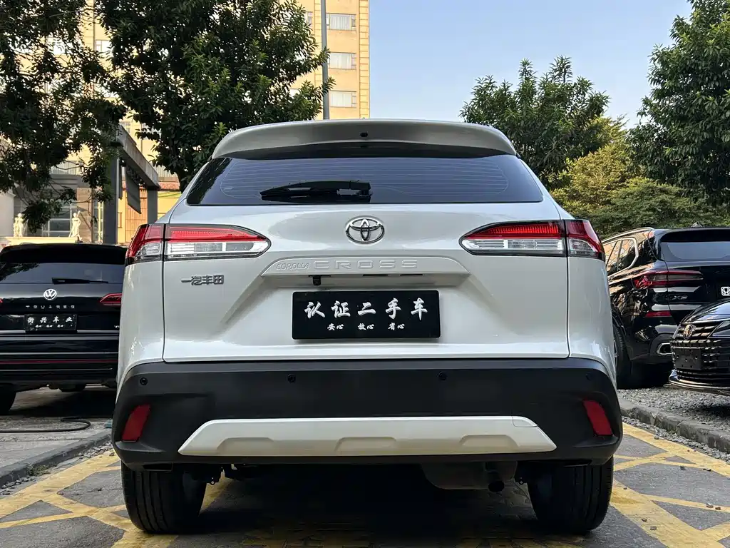 Toyota Corolla Cross — фото 4