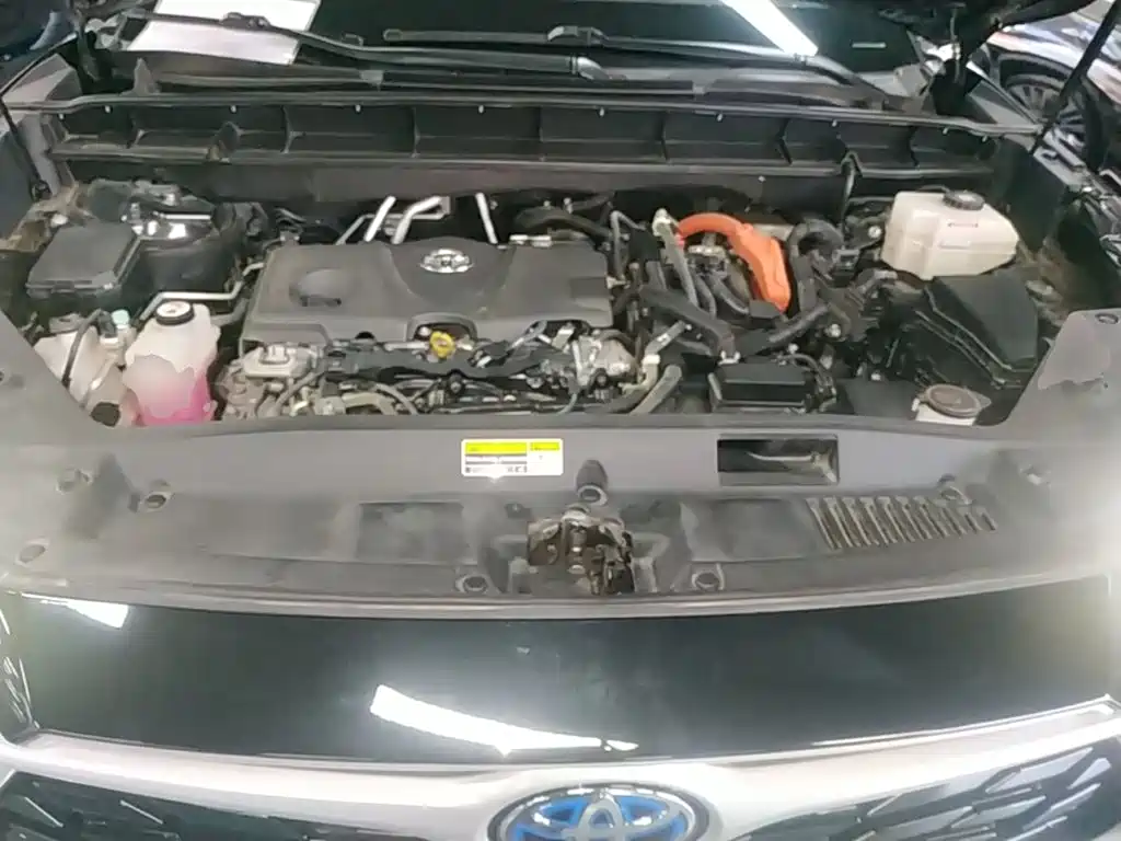 Toyota Highlander — фото 19