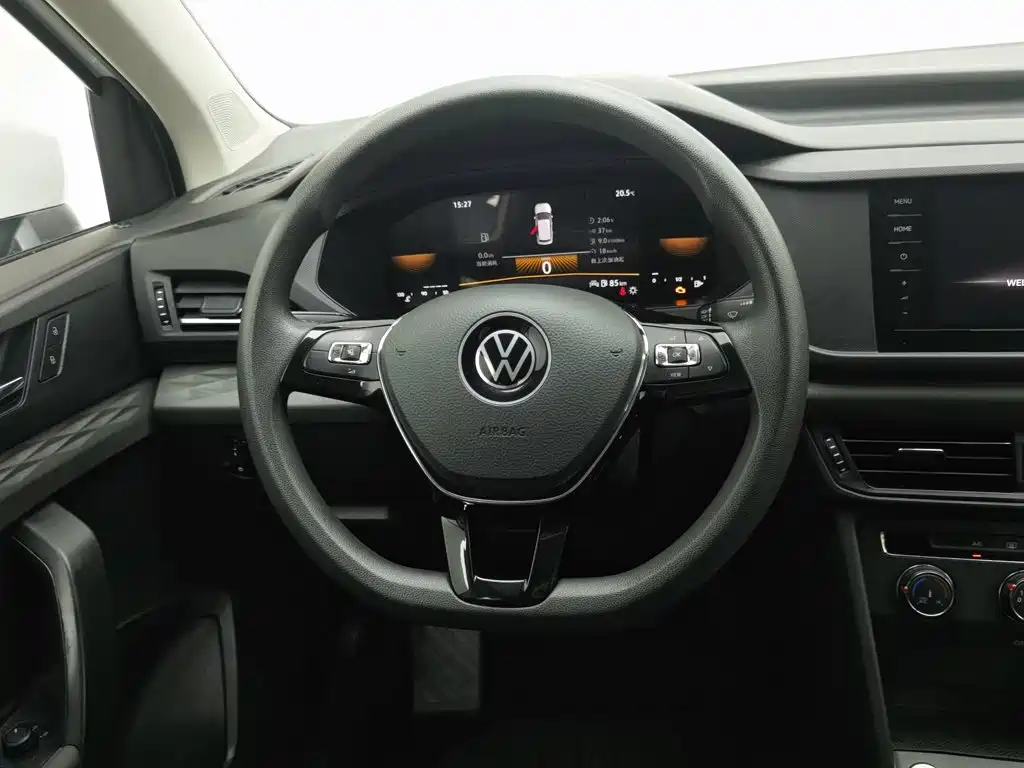 Volkswagen Tharu — фото 11