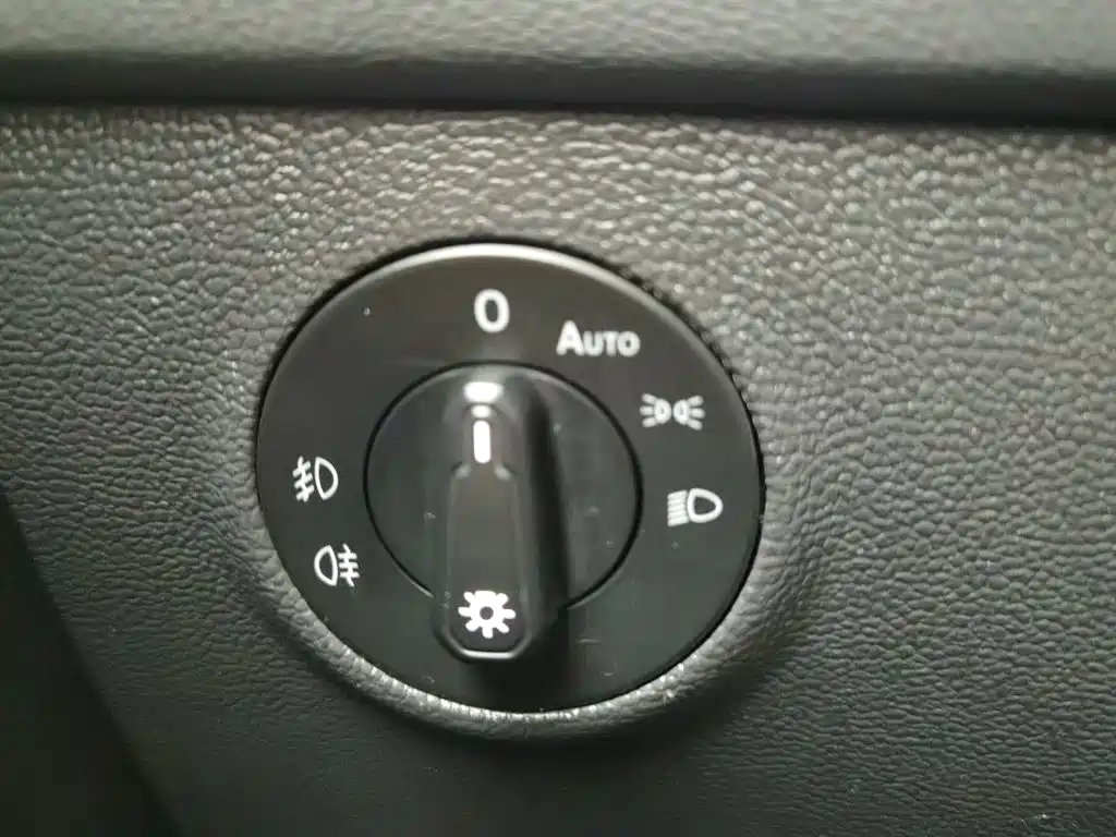 Volkswagen Tharu — фото 21