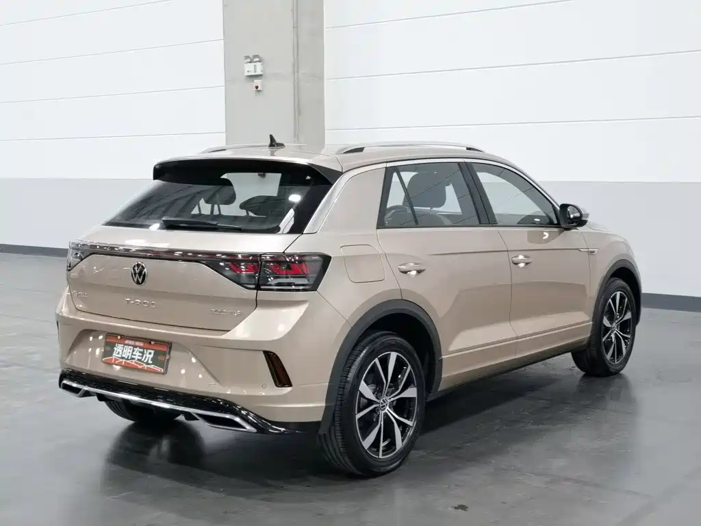 Volkswagen T-Roc — фото 2