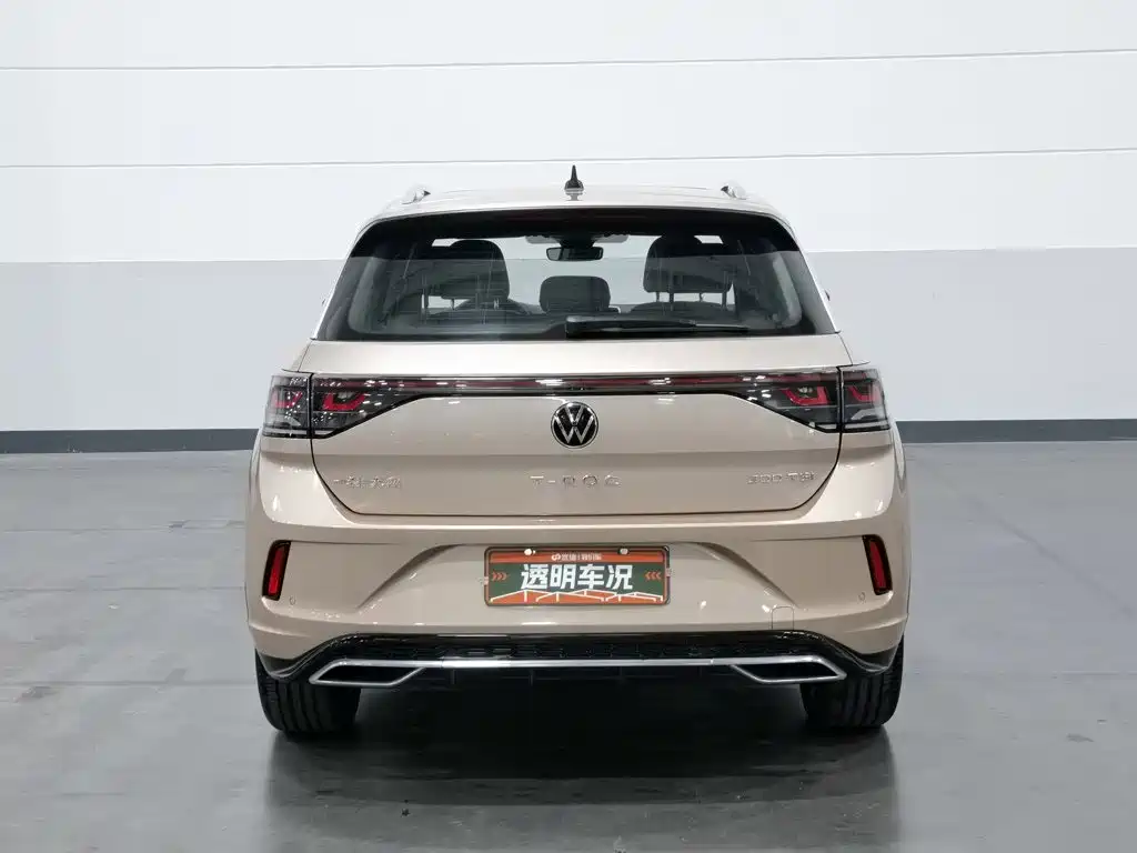 Volkswagen T-Roc — фото 4