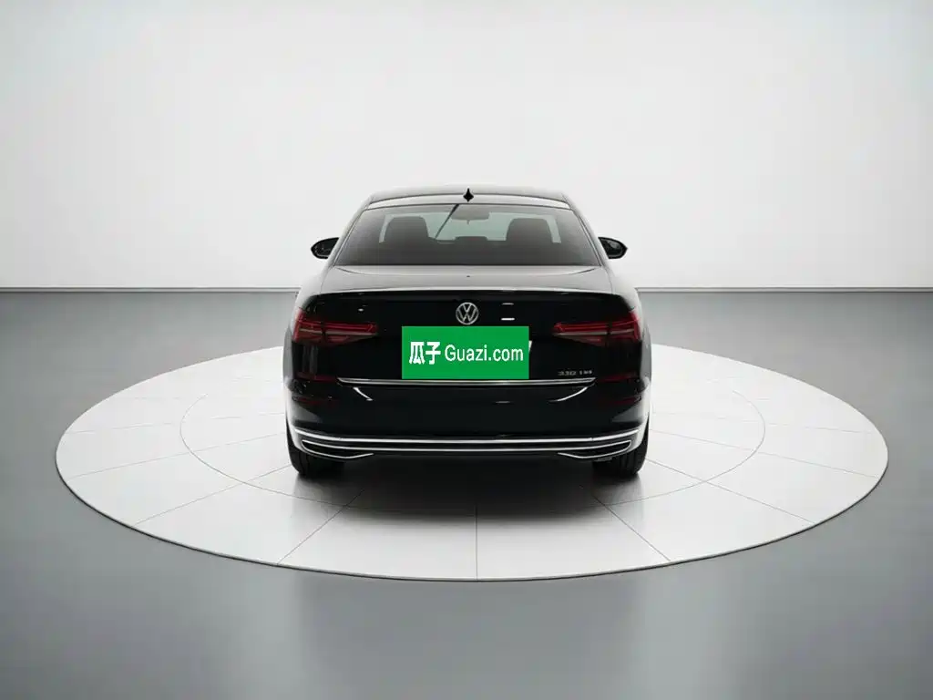 Volkswagen Passat — фото 3