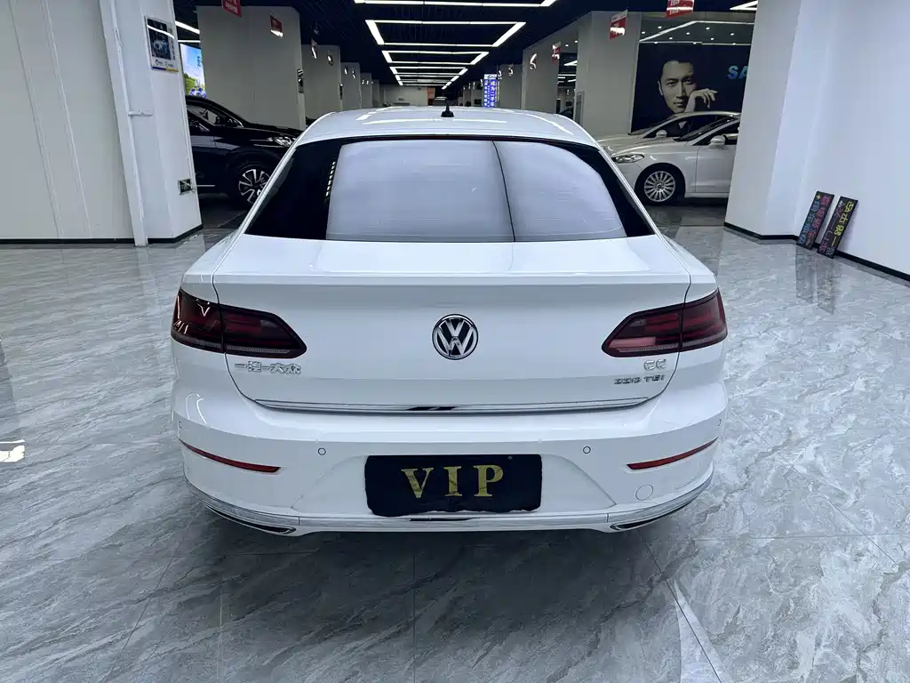 Volkswagen CC — фото 8
