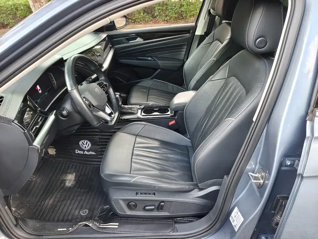 Volkswagen Passat — фото 6