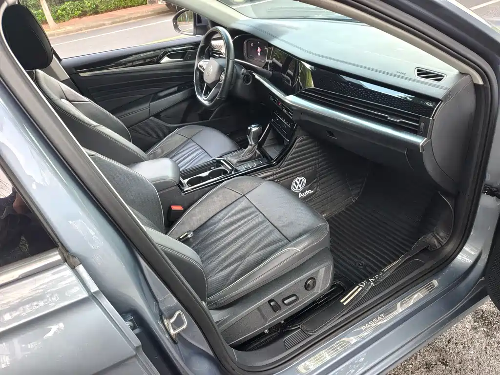 Volkswagen Passat — фото 8