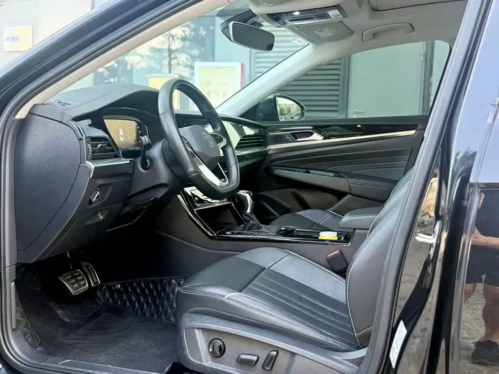 Volkswagen Passat — фото 5