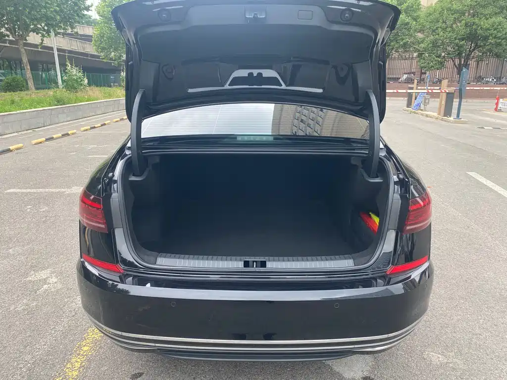 Volkswagen Passat — фото 19