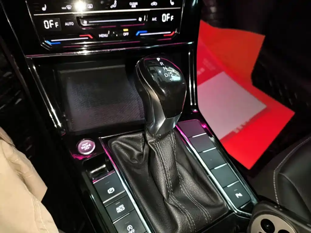 Volkswagen Passat — фото 9