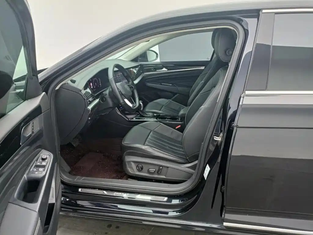 Volkswagen Passat — фото 9