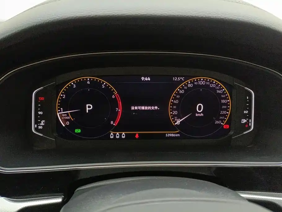 Volkswagen Passat — фото 14