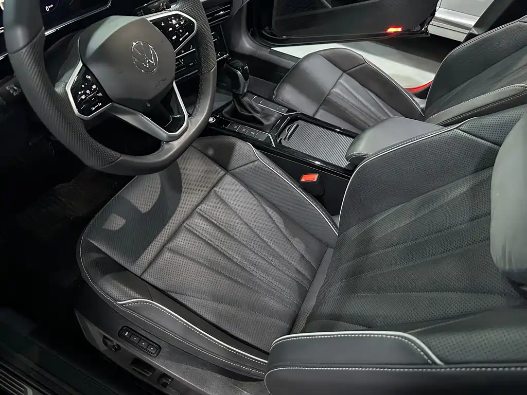 Volkswagen Passat — фото 4