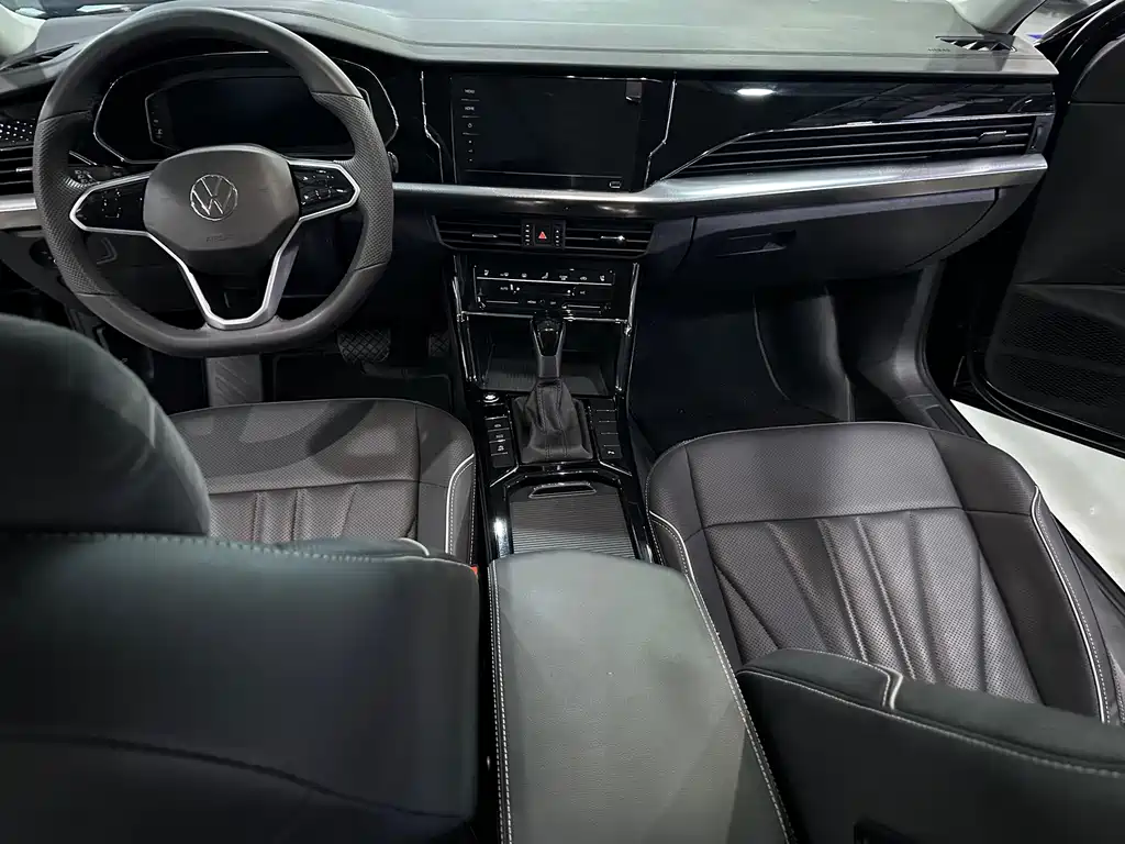 Volkswagen Passat — фото 5