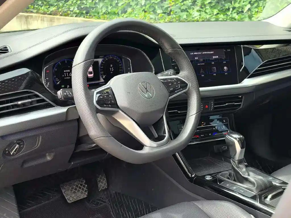Volkswagen Passat — фото 5