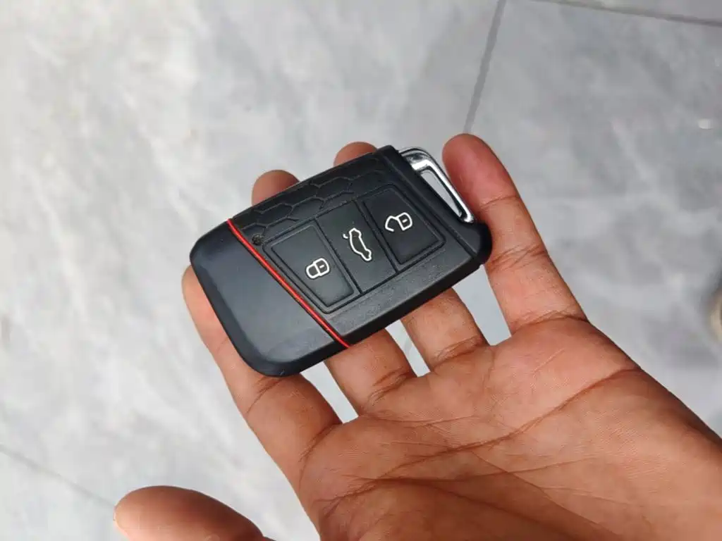 Volkswagen Magotan — фото 8