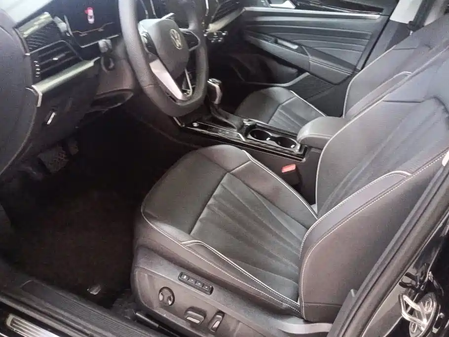 Volkswagen Passat — фото 9