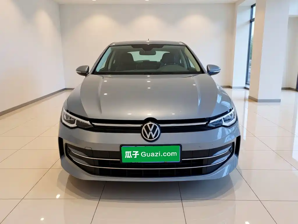 Volkswagen Golf — фото 2