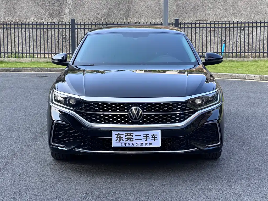 Volkswagen Passat — фото 3