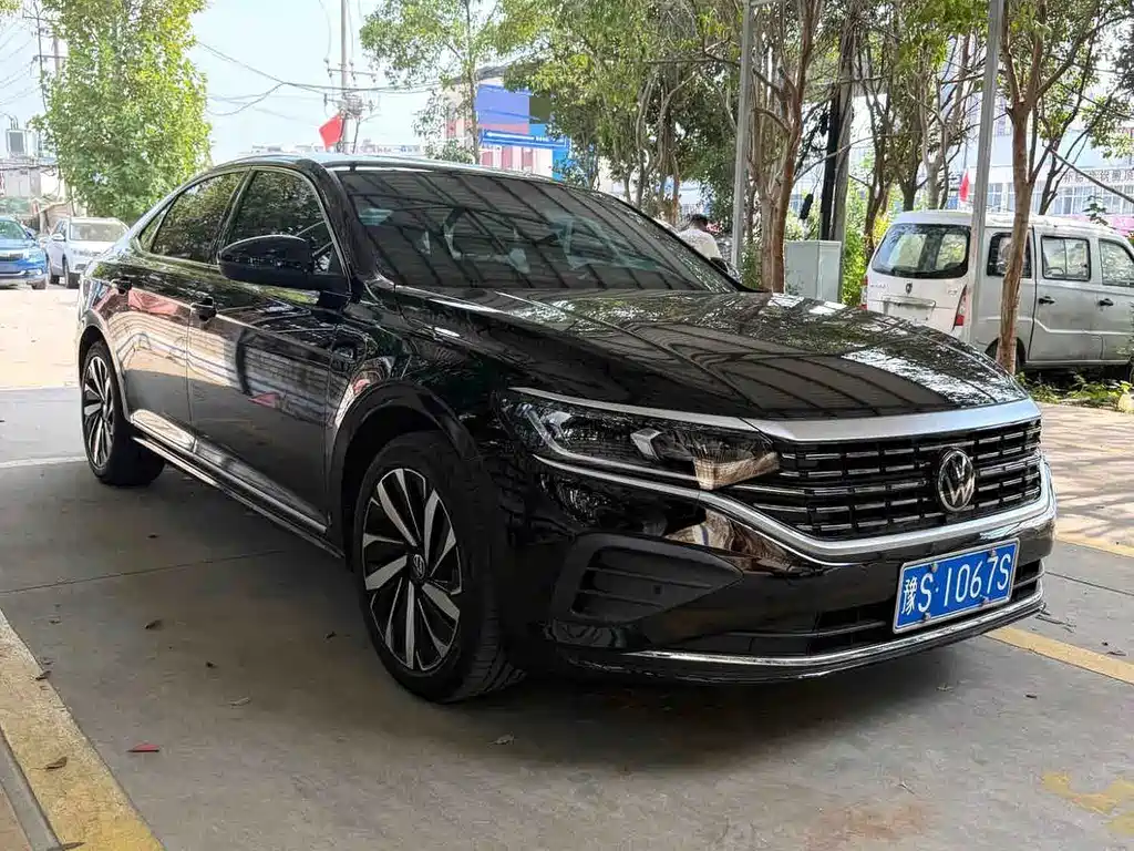 Volkswagen Passat — фото 5