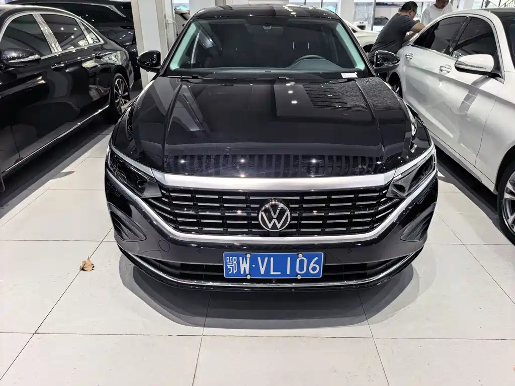 Volkswagen Passat — фото 3