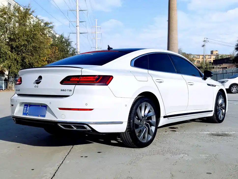 Volkswagen CC — фото 4