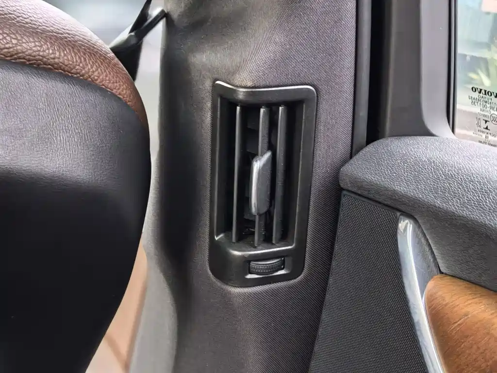 Volvo S90 — фото 17