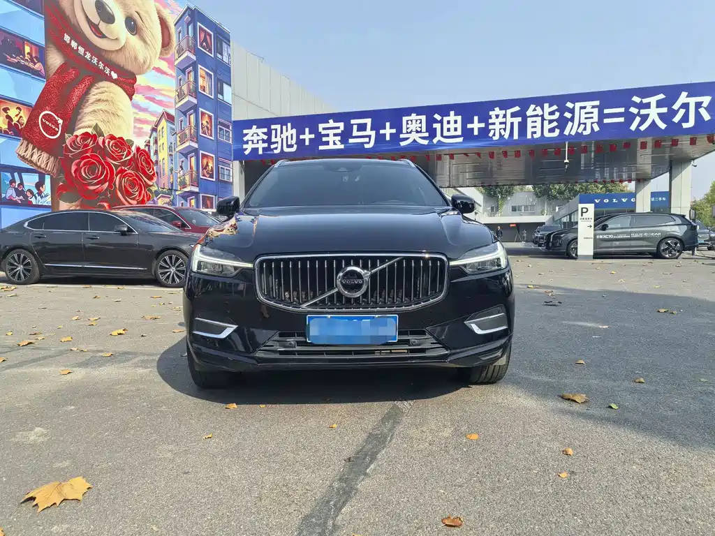 Volvo XC60 — фото 2