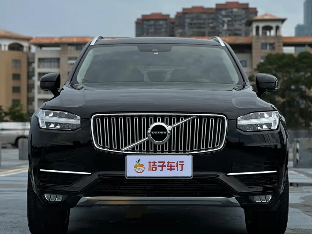 Volvo XC90 — фото 2