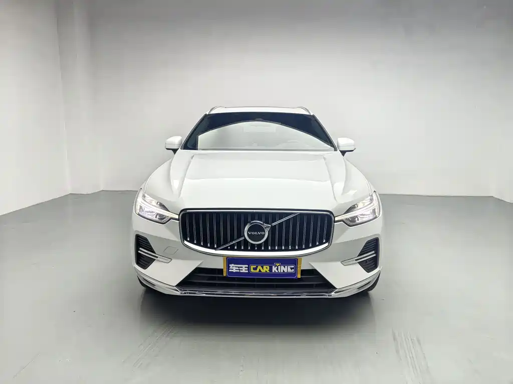 Volvo XC60 — фото 15
