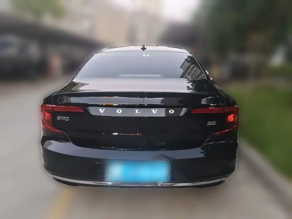 Volvo S90 — фото 3