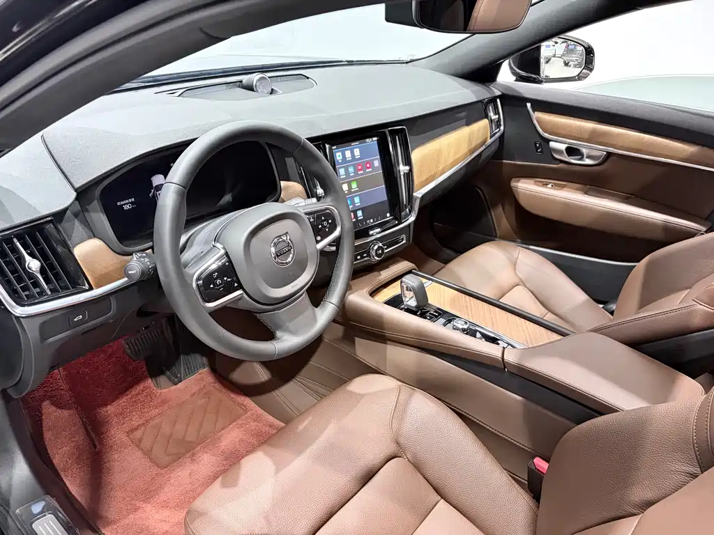 Volvo S90 — фото 10