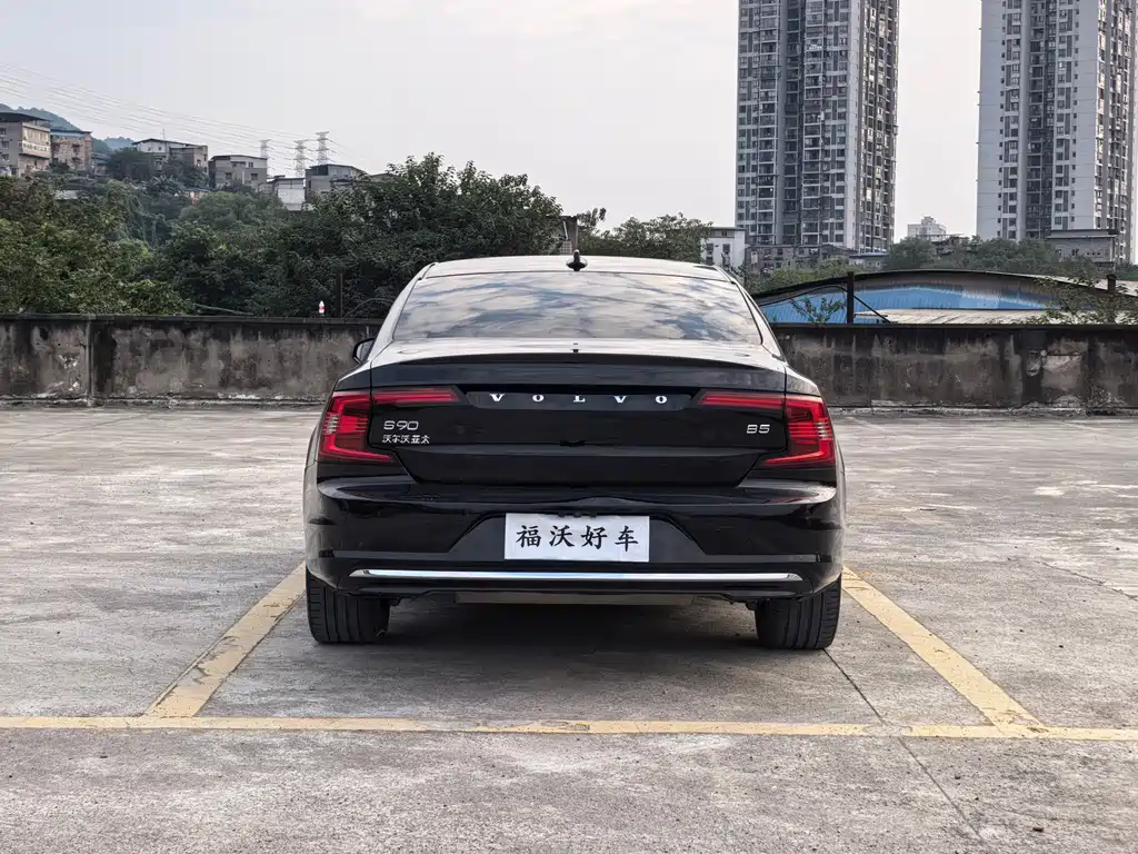 Volvo S90 — фото 4