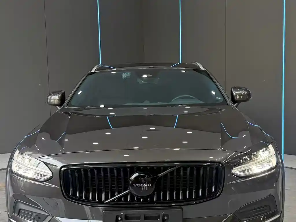 Volvo V90 — фото 2