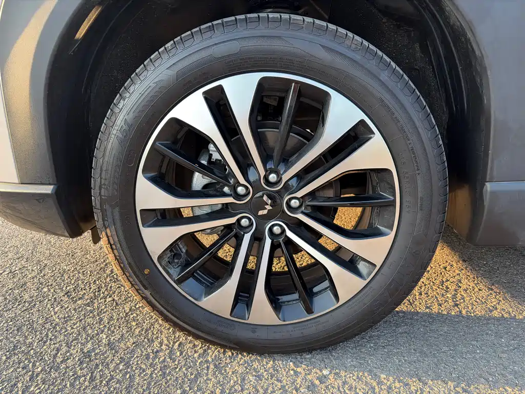 Wuling Xingguang 560 — фото 13