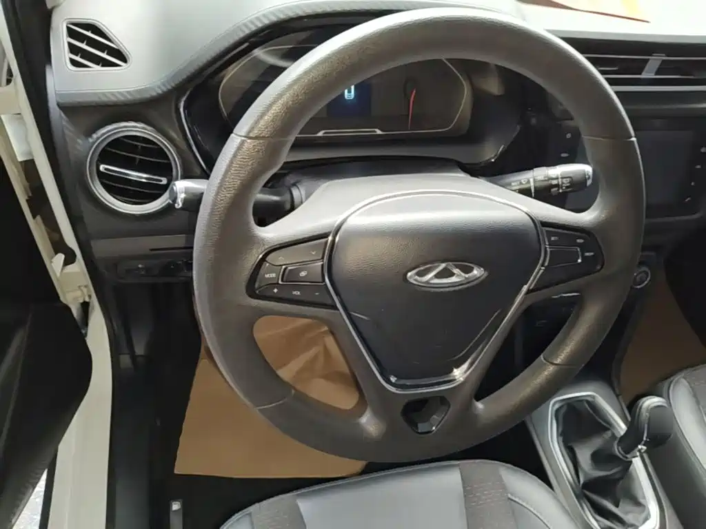 Chery Tiggo 3x — фото 10