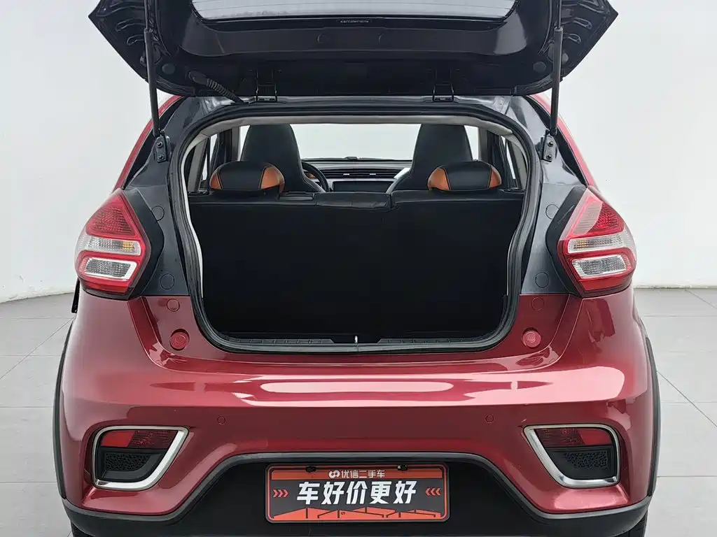 Geely Vision X1 — фото 16