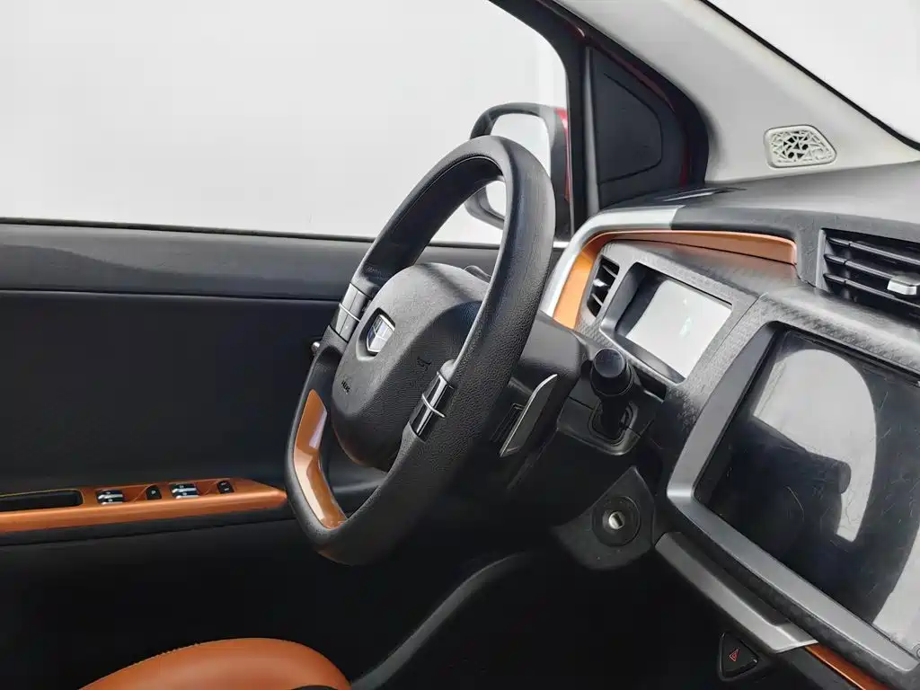 Geely Vision X1 — фото 22