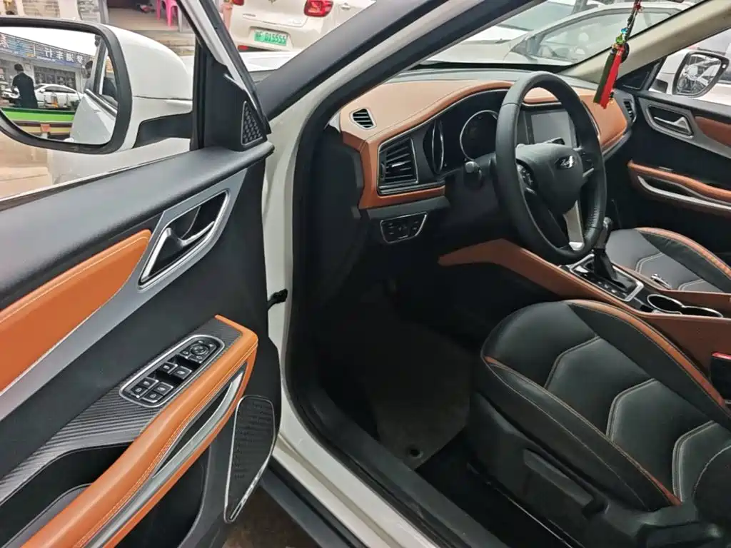 Zotye Zotye T300 — фото 15