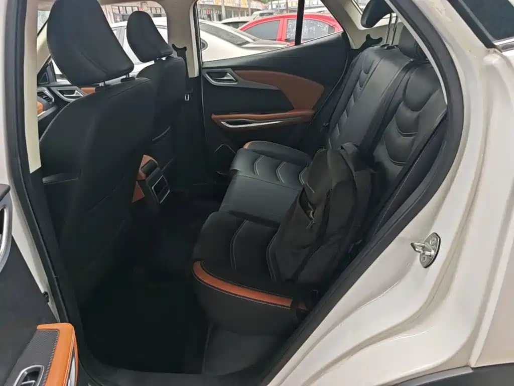 Zotye Zotye T300 — фото 16