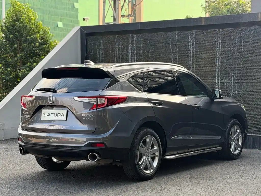 Acura RDX — фото 8