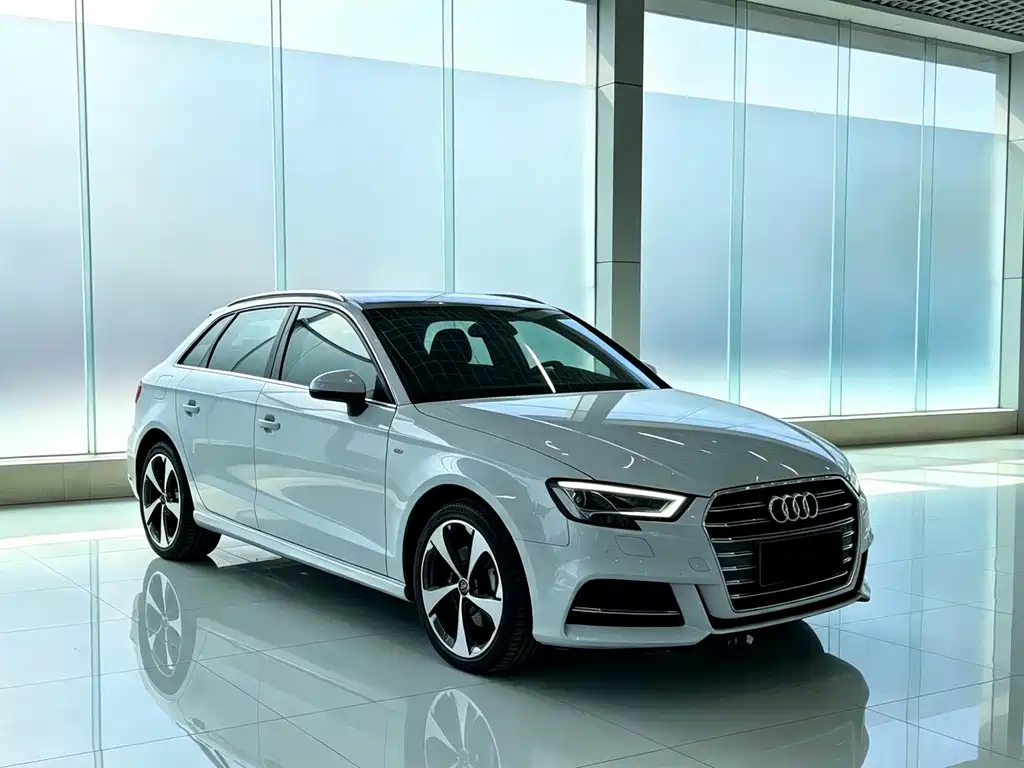 Audi A3 — фото 3