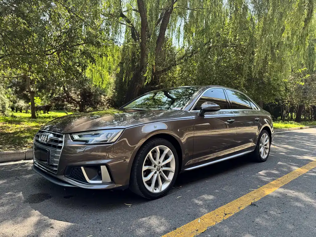 Audi A4L — фото 3