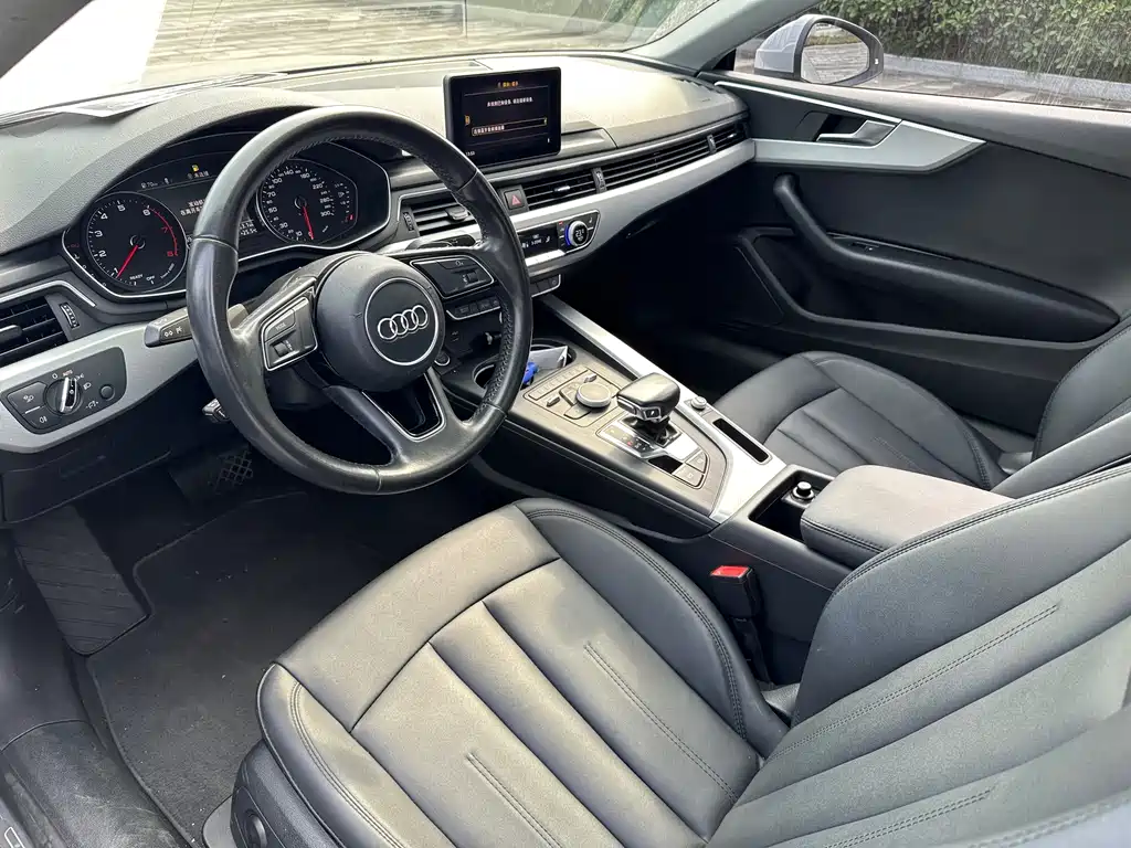Audi A5 (Import) — фото 9