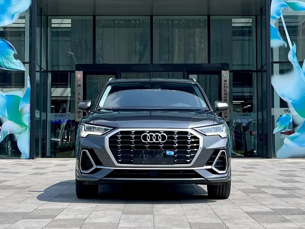 Audi Q3 — фото 2